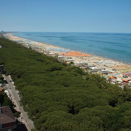 Hotel Rodi Cervia Bagian luar foto