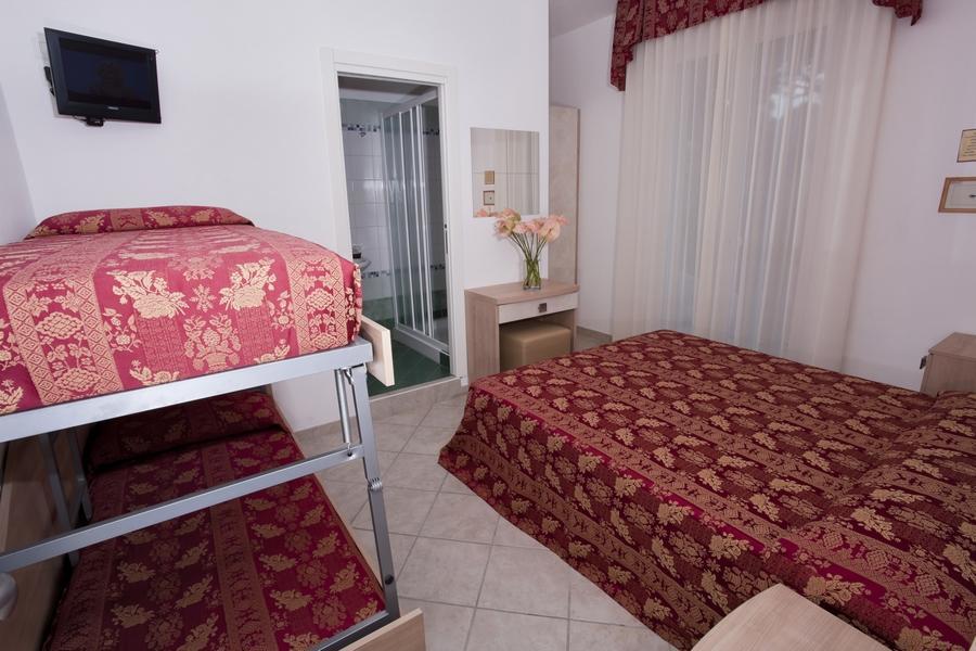 Hotel Rodi Cervia Bagian luar foto