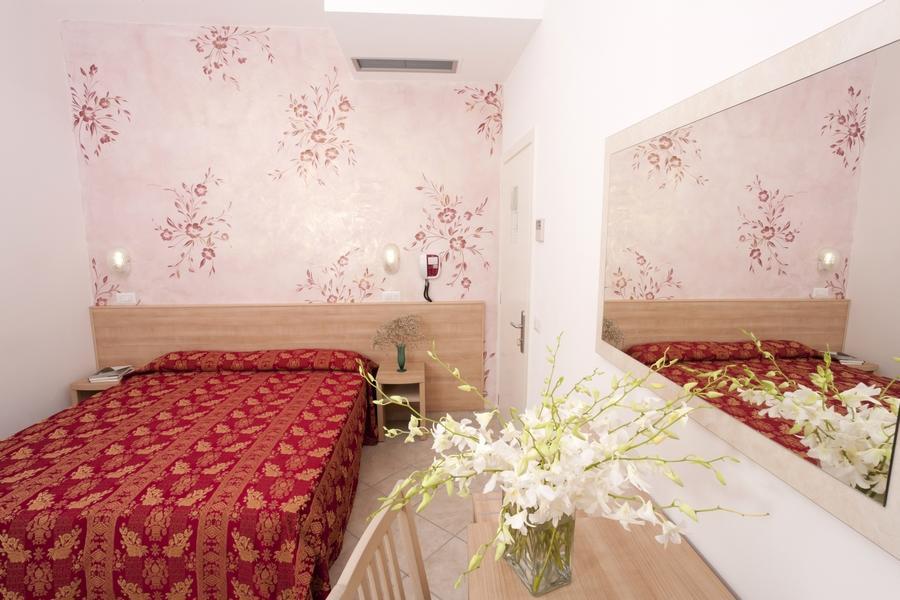 Hotel Rodi Cervia Bagian luar foto