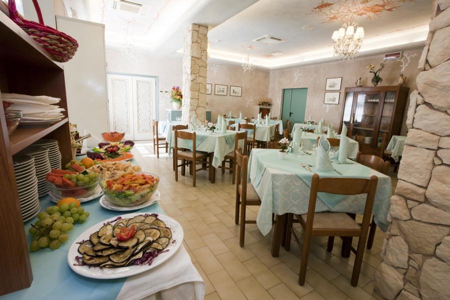 Hotel Rodi Cervia Bagian luar foto